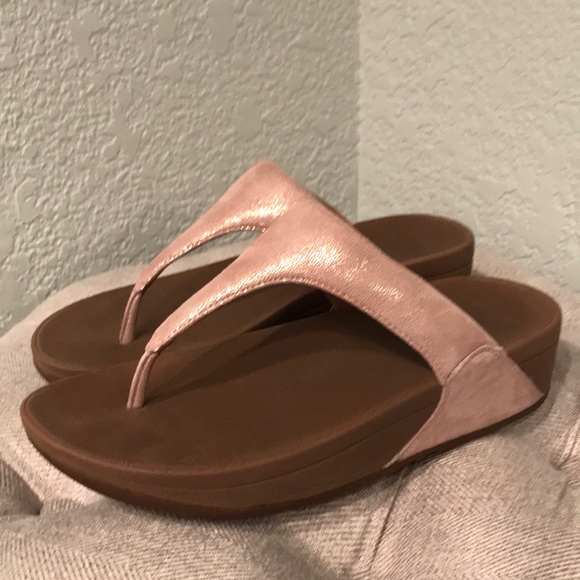 rose gold fitflops